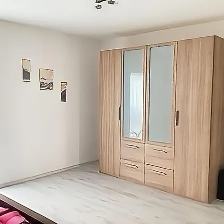Apartment Tor Zur *